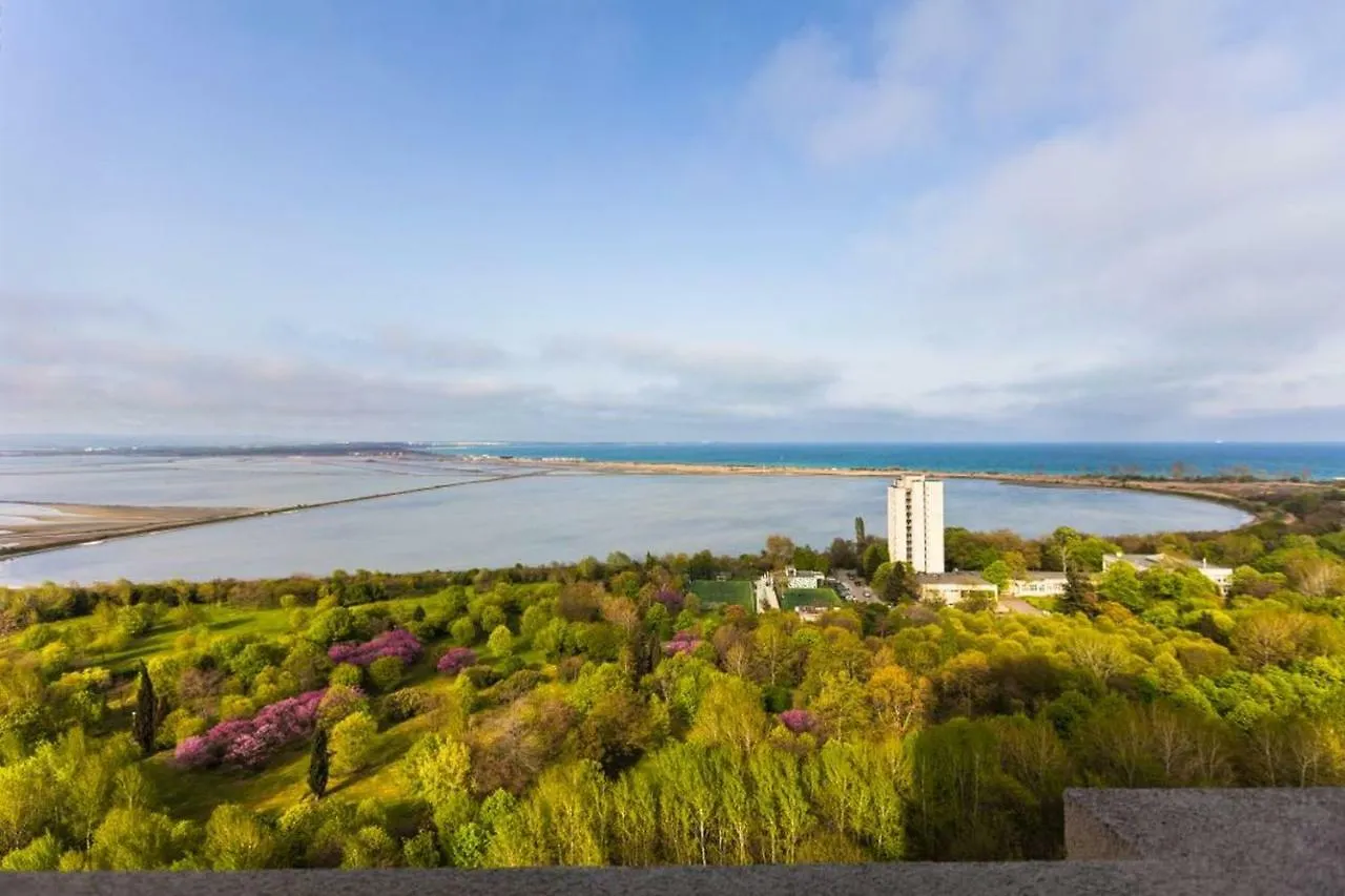 Aparthotel Burgas Residence Cote D'Azur Bulgaria